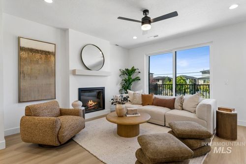 5089 S Boven Ave, Boise, ID, 83716 | Card Image