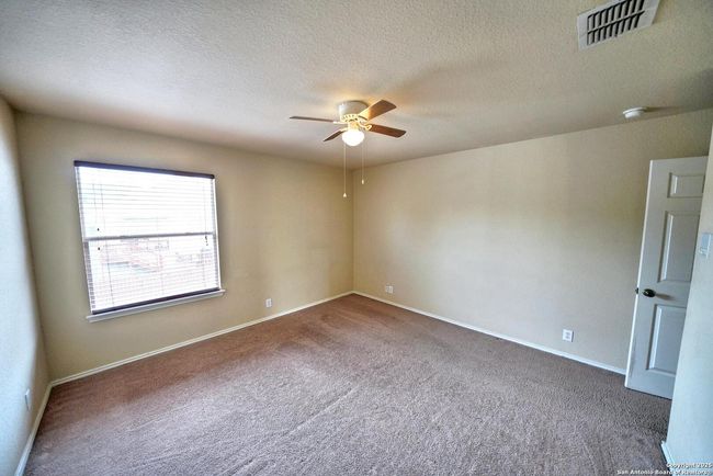9022 Anderson Blf, House other with 5 bedrooms, 4 bathrooms and null parking in Converse TX | Image 37