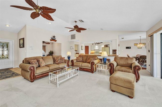 18753 Klingler Cir, House other with 3 bedrooms, 2 bathrooms and null parking in Port Charlotte FL | Image 33