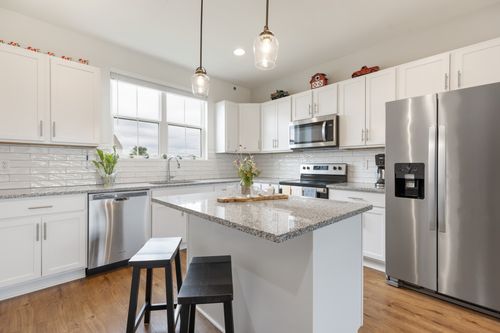 301-301 Harper Lndg, Chapel Hill, TN, 37034-2087 | Card Image