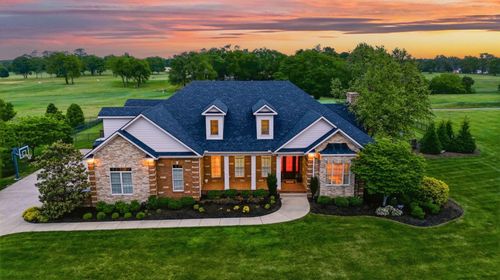 305 Eagle Dr, Nicholasville, KY, 40356-8167 | Card Image