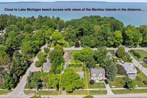 408 S Main St, Leland, MI, 49654-5037 | Card Image