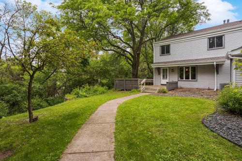 4854 Grenwich Trl N, Oakdale, MN, 55128-2012 | Card Image