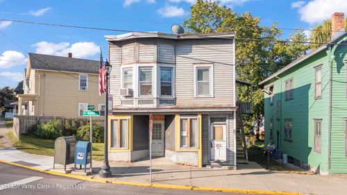 833-831833 Warren St, Hudson, NY, 12534-3007 | Card Image