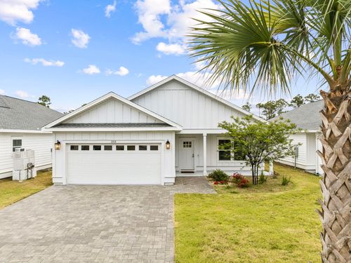 253 N Wells St, Panama City Beach, FL, 32413-5507 | Card Image