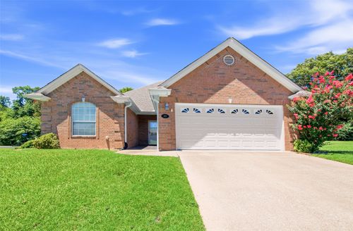 1801 Hollylake Cir, Tyler, TX, 75703-3495 | Card Image