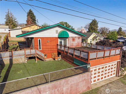 802 S Chelan Ave, Wenatchee, WA, 98801-3562 | Card Image