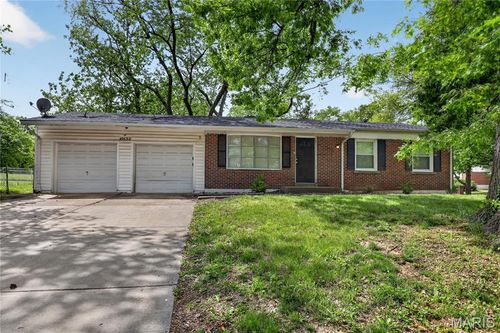 10535 Trask Dr, Saint Louis, MO, 63136-2364 | Card Image
