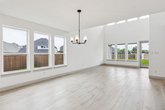 Our Sinclaire plan offers a spacious dining area that works for any occasion! | Image 8