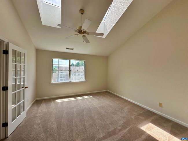 1375 Le Parc Ter, House attached with 2 bedrooms, 3 bathrooms and null parking in CHARLOTTESVILLE VA | Image 8