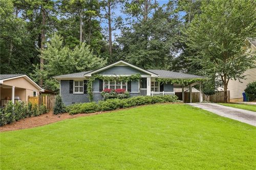2226 Fairway Cir Ne, brookhaven, GA, 30319-3828 | Card Image