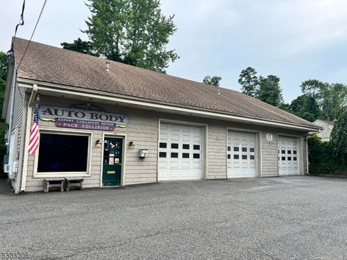 57 Morristown Rd, Bernardsville, NJ, 07924-2336 | Card Image