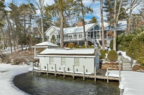 6 Governor Wentworth Hwy, Wolfeboro, NH, 03894-6370 | Card Image