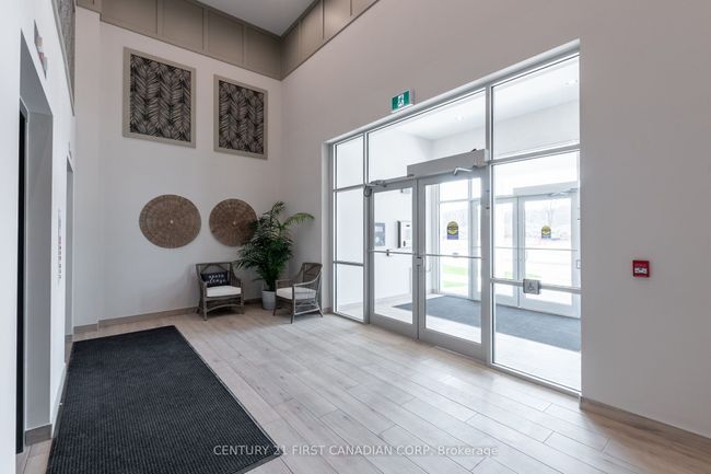 415 - 100 The Promenade, Condo with 2 bedrooms, 2 bathrooms and null parking in Port Stanley ON | Image 4