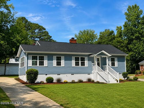 2 Fewell Ave, Weldon, NC, 27890-1818 | Card Image