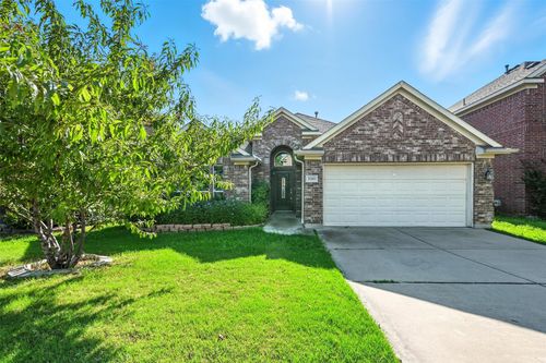 9209 Friendswood Dr, Fort Worth, TX, 76123-2727 | Card Image