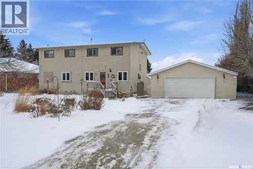 204 7th Ave, Wilkie, SK, S0K0E5 | Card Image