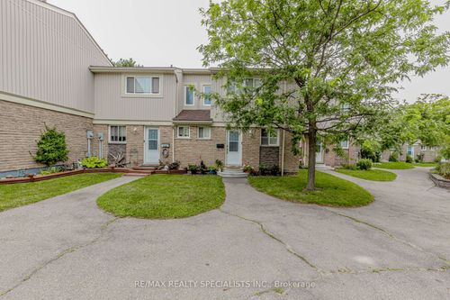 24-561 Childs Dr, Milton, ON, L9T3Z1 | Card Image