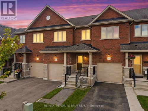 35 Sunset Way, Thorold (Rolling Meadows), ON, L0S1A0 | Card Image