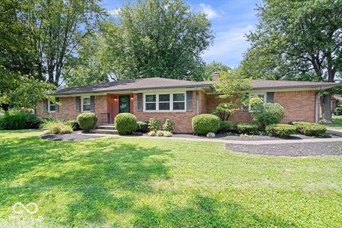 7010 Grosvenor Pl, Indianapolis, IN, 46220-4141 | Card Image