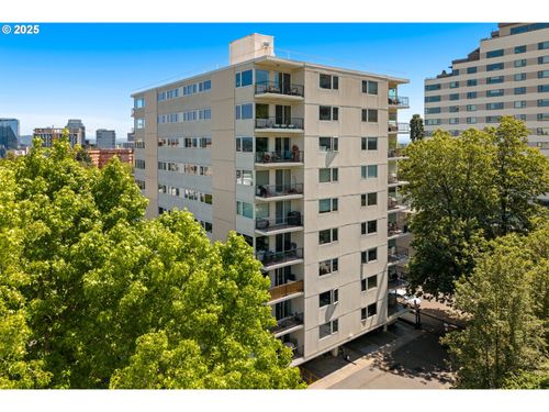 603-2211 Sw Park Pl, Portland, OR, 97205-1103 | Card Image