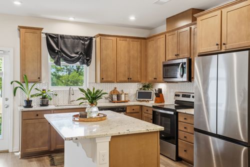 1205 Hope Village Way, Hermitage, TN, 37076-2437 | Card Image