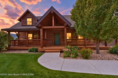 9340 Henley St, Victor, ID, 83455-1217 | Card Image