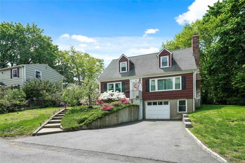 49 Seneca St, Dobbs Ferry, NY, 10522-1122 | Card Image