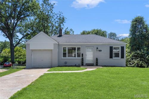 2000 Ranchdale Dr, Saint Louis, MO, 63136-5037 | Card Image