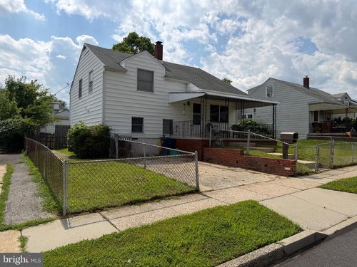 1344 Forrest St, TRAINER, PA, 19061-5321 | Card Image