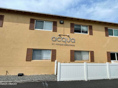 106-411 N Halifax Ave, DAYTONA BEACH, FL, 32118-4093 | Card Image