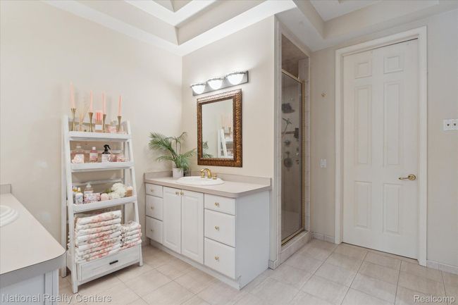 Primary Bath | Image 14