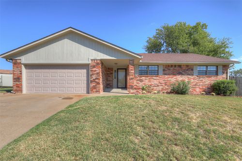 330 Cara Lee Ln, Bartlesville, OK, 74006-2701 | Card Image