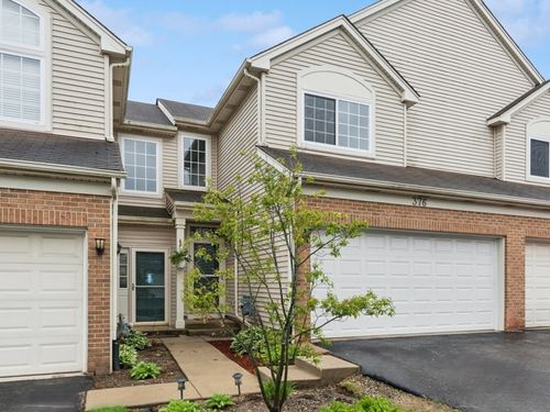 376 N Patriot Dr, Hainesville, IL, 60030-1015 | Card Image