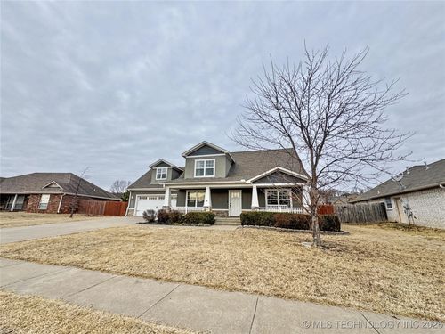 3722 Lexington Ave, Tahlequah, OK, 74464-5055 | Card Image