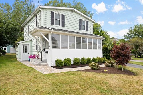 3 Monroe St, Fairport, NY, 14450-2507 | Card Image
