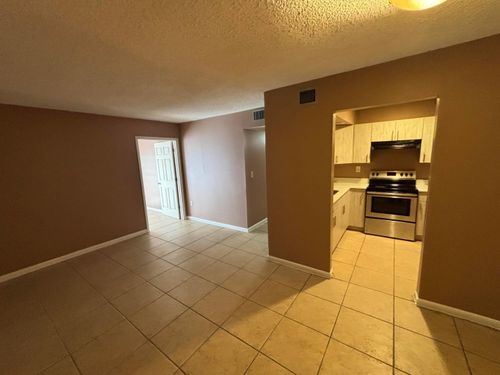 413-3710 Nw 21st Street, Lauderdale Lakes, FL, 33311 | Card Image