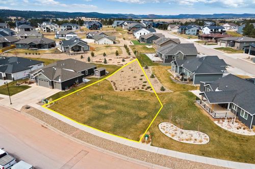 6013 Wind River Rd, RAPID CITY, SD, 57702-8539 | Card Image
