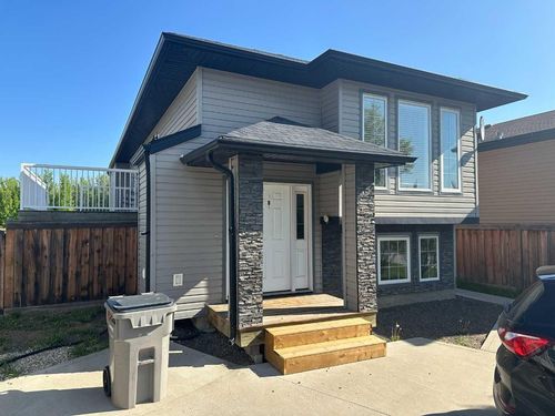 a-andamp-b-8876 75 Ave, Grande Prairie, AB, T8X0H8 | Card Image