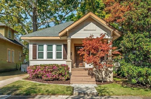 1932 Carr Ave, Memphis, TN, 38104-5257 | Card Image