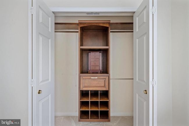 12329 Manchester Way, Townhouse with 3 bedrooms, 4 bathrooms and null parking in WOODBRIDGE VA | Image 18