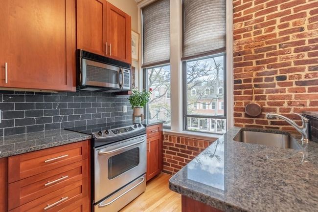 STE-1C - 140 Washington St, Condo with 2 bedrooms, 2 bathrooms and 1 parking in Salem MA | Image 13