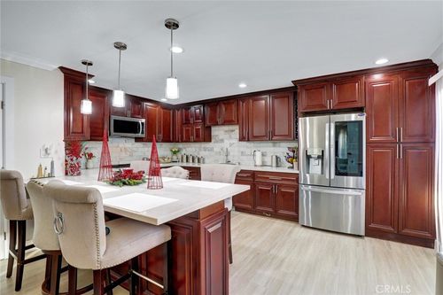 apt-105-15500 Tustin Village Way, Tustin, CA, 92780-4283 | Card Image