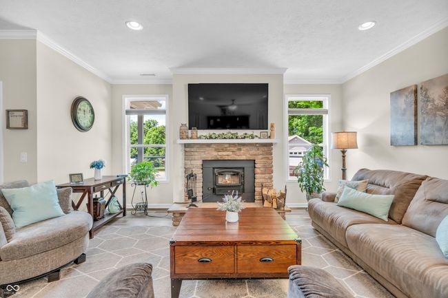 perfect space to relax | Image 20