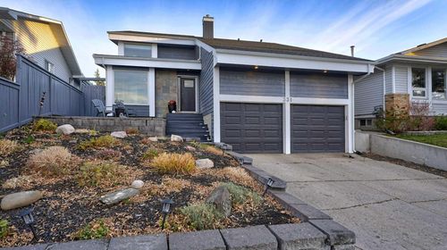 331 Woodbine Blvd Sw, Calgary, AB, T2W4K8 | Card Image
