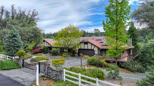 18939 Moonlight Ct, Meadow Vista, CA, 95722-9665 | Card Image