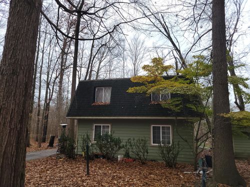 952 54th St, Pullman, MI, 49450-9724 | Card Image