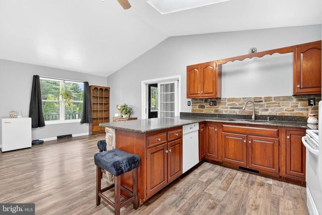 602 Greenview Dr, House other with 4 bedrooms, 2 bathrooms and null parking in Denver PA | Image 8