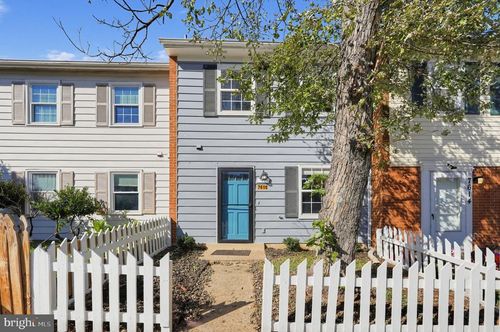 7616 Shelley Ln, MANASSAS, VA, 20111-1612 | Card Image