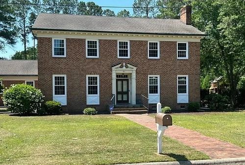 401 W 34th St, Lumberton, NC, 28358-2810 | Card Image